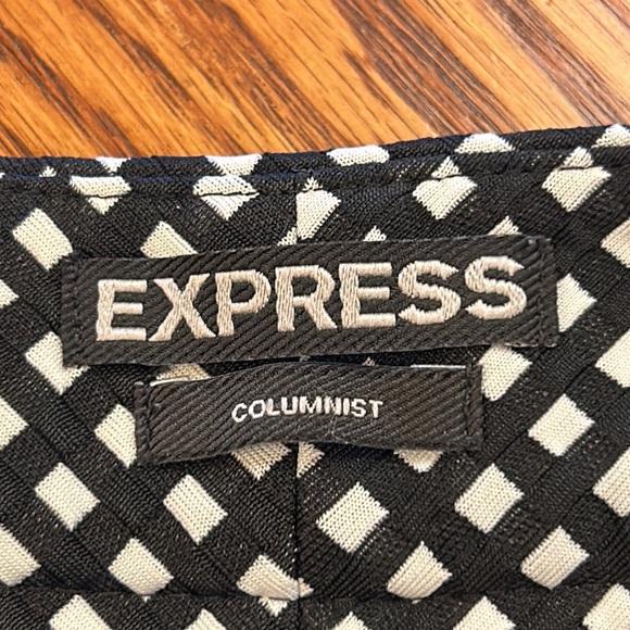 Express Columnist Black & White Checkered Plaid Pants Size 0 - Picture 8 of 10